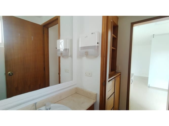 Consultorio en venta en La Mota, Medellín, 73 m² · foto 14 de 20