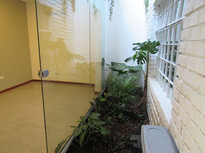 Oficina en arriendo en San Fernando Viejo, Cali, 10 m² · foto 2 de 11