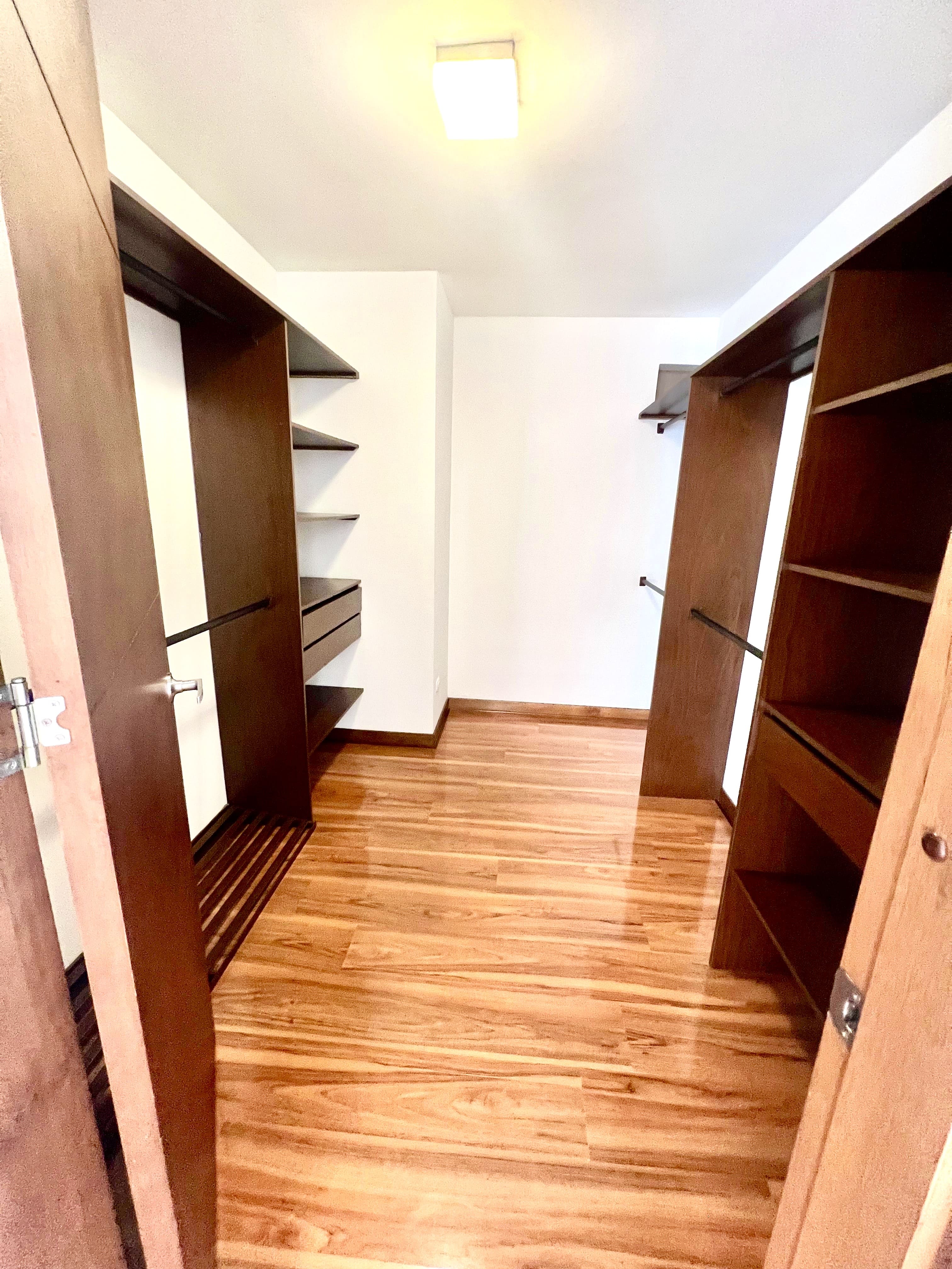 Apartamento en venta en Pinares, Pereira · foto 3 de 21