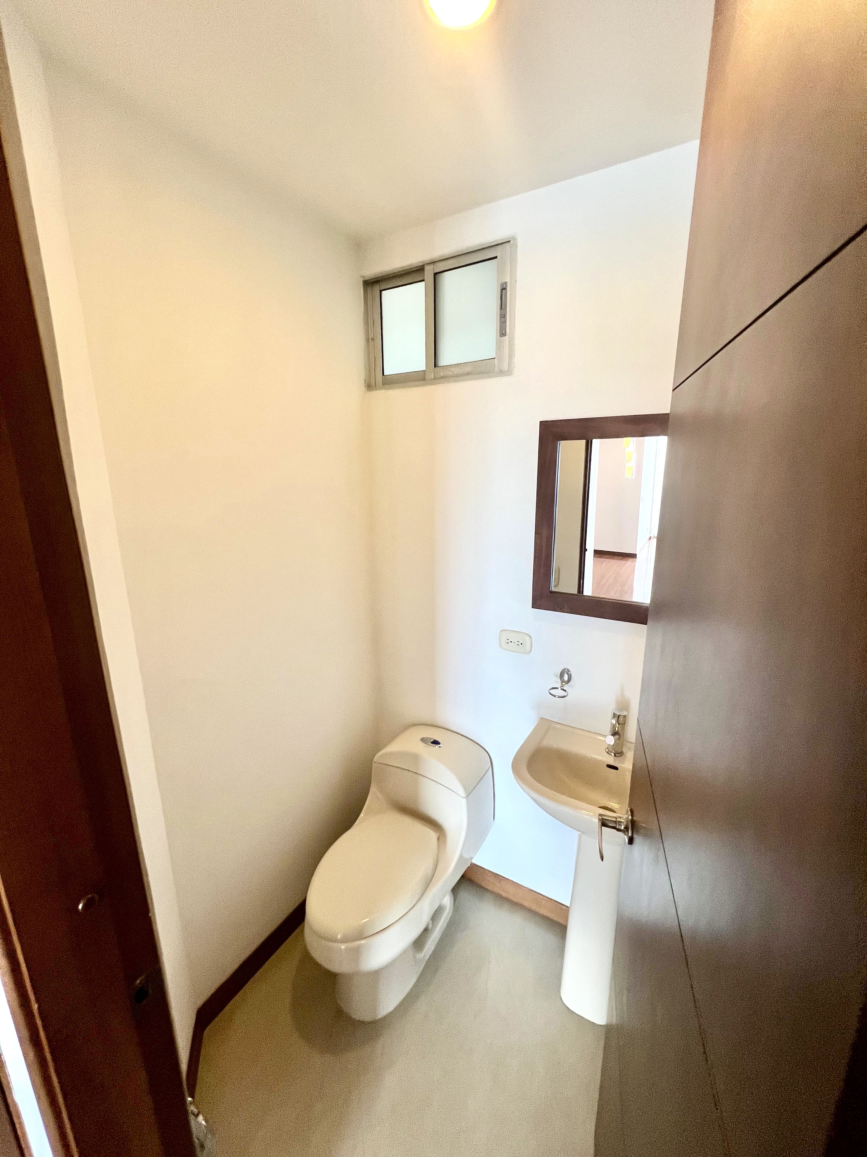Apartamento en venta en Pinares, Pereira · foto 14 de 21
