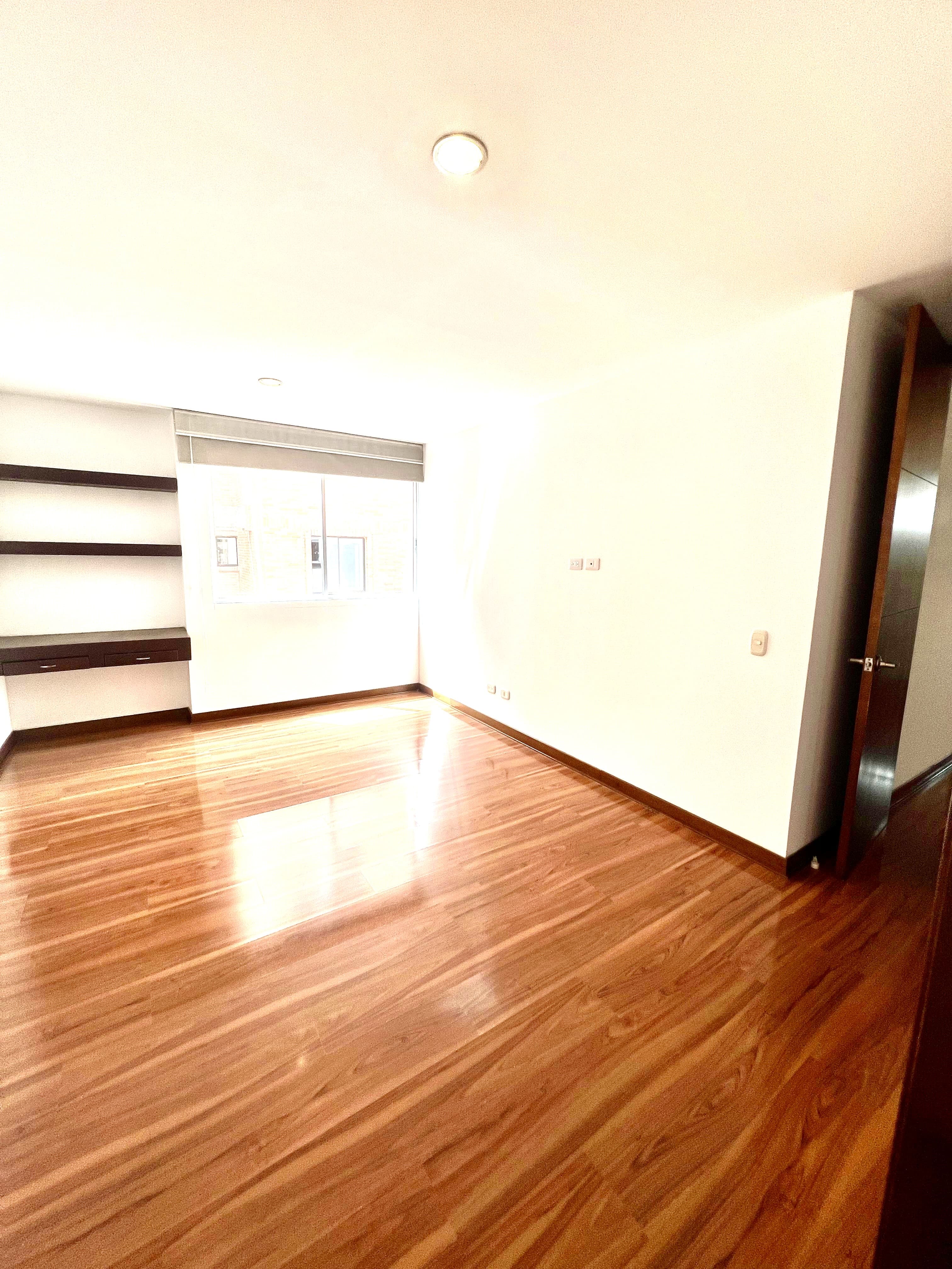 Apartamento en venta en Pinares, Pereira · foto 15 de 21