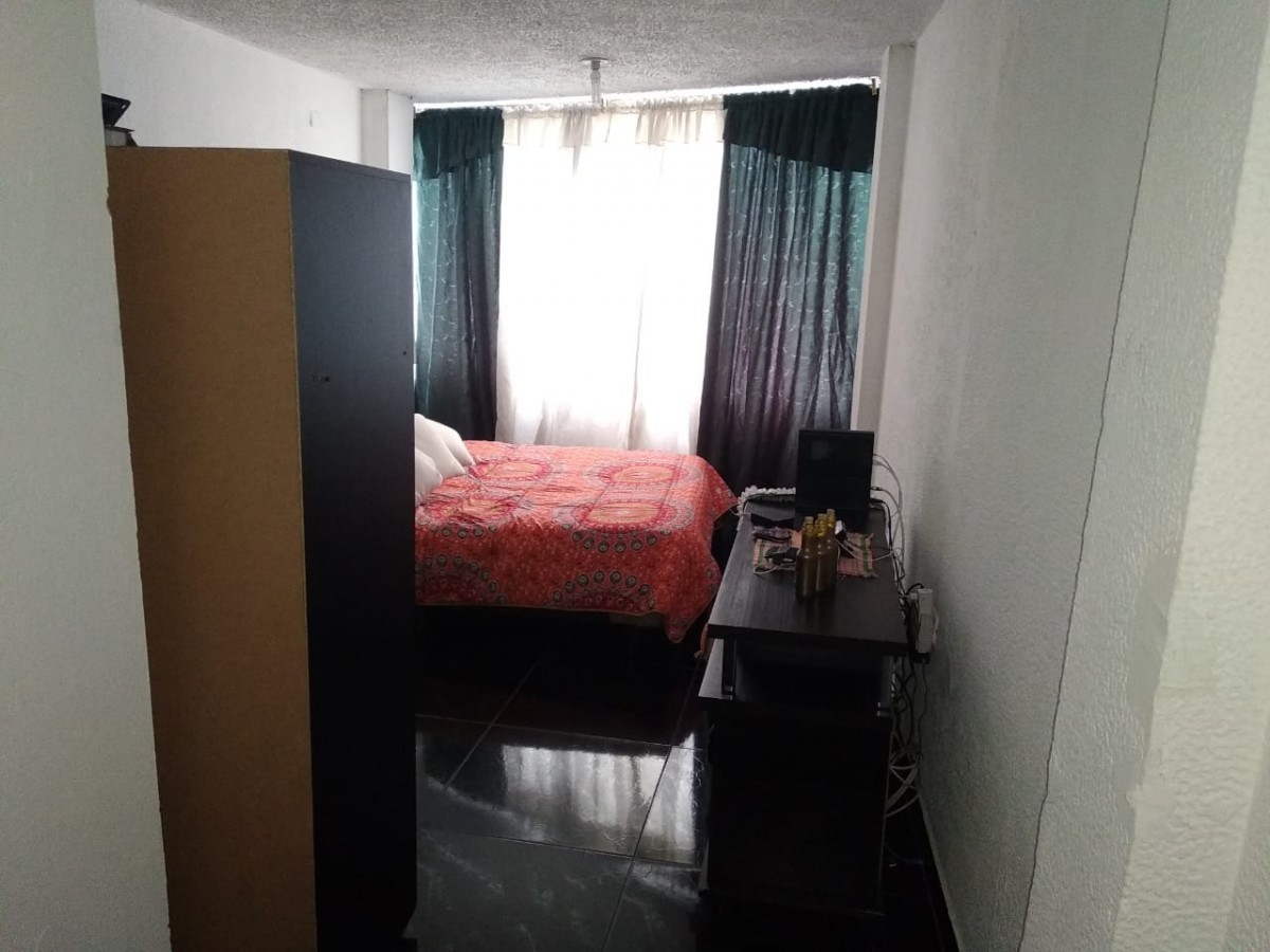Casa en venta en Jose Antonio Galan, Bogotá · foto 4 de 13