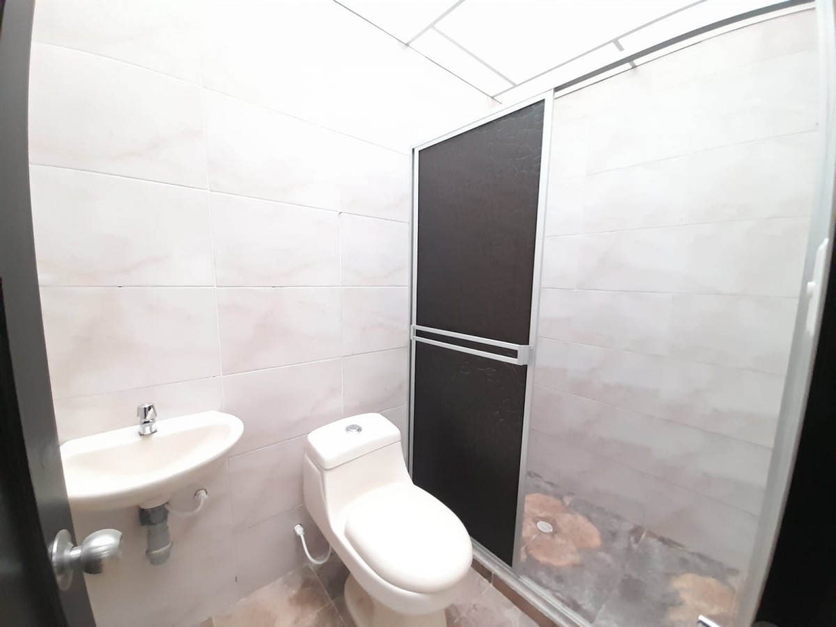 Casa en venta en Olaya, Bogotá · foto 2 de 24