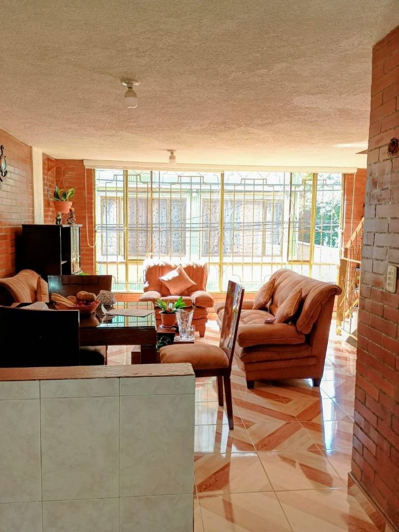 Casa en venta en Roma, Bogotá · foto 4 de 13