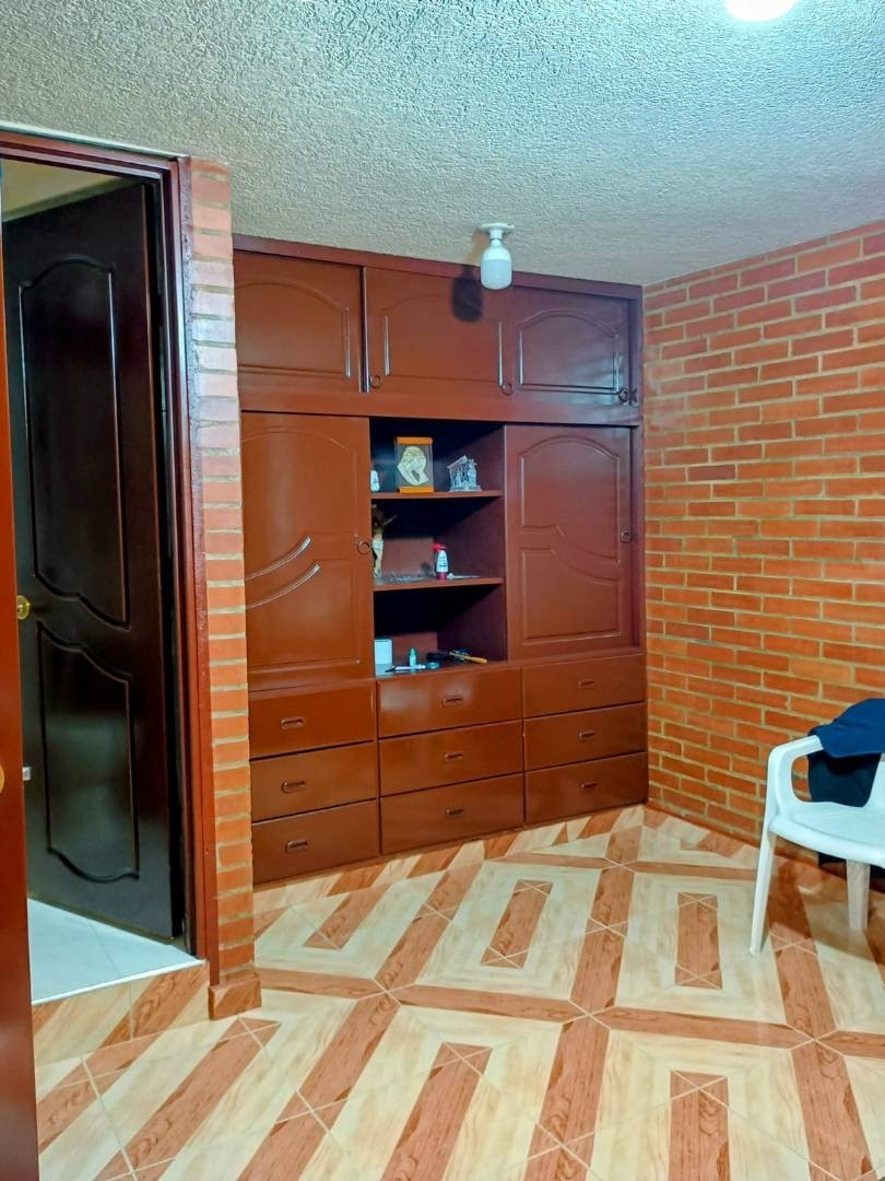 Casa en venta en Roma, Bogotá · foto 8 de 13