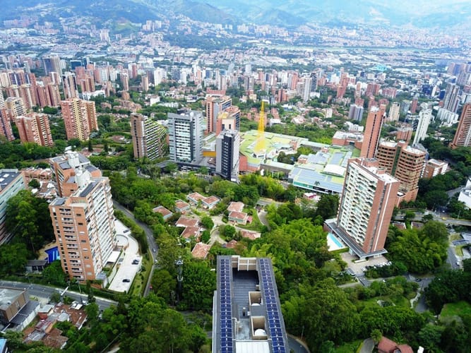 Lote en arriendo en El Tesoro, Medellín, 1923 m² · foto 5 de 21