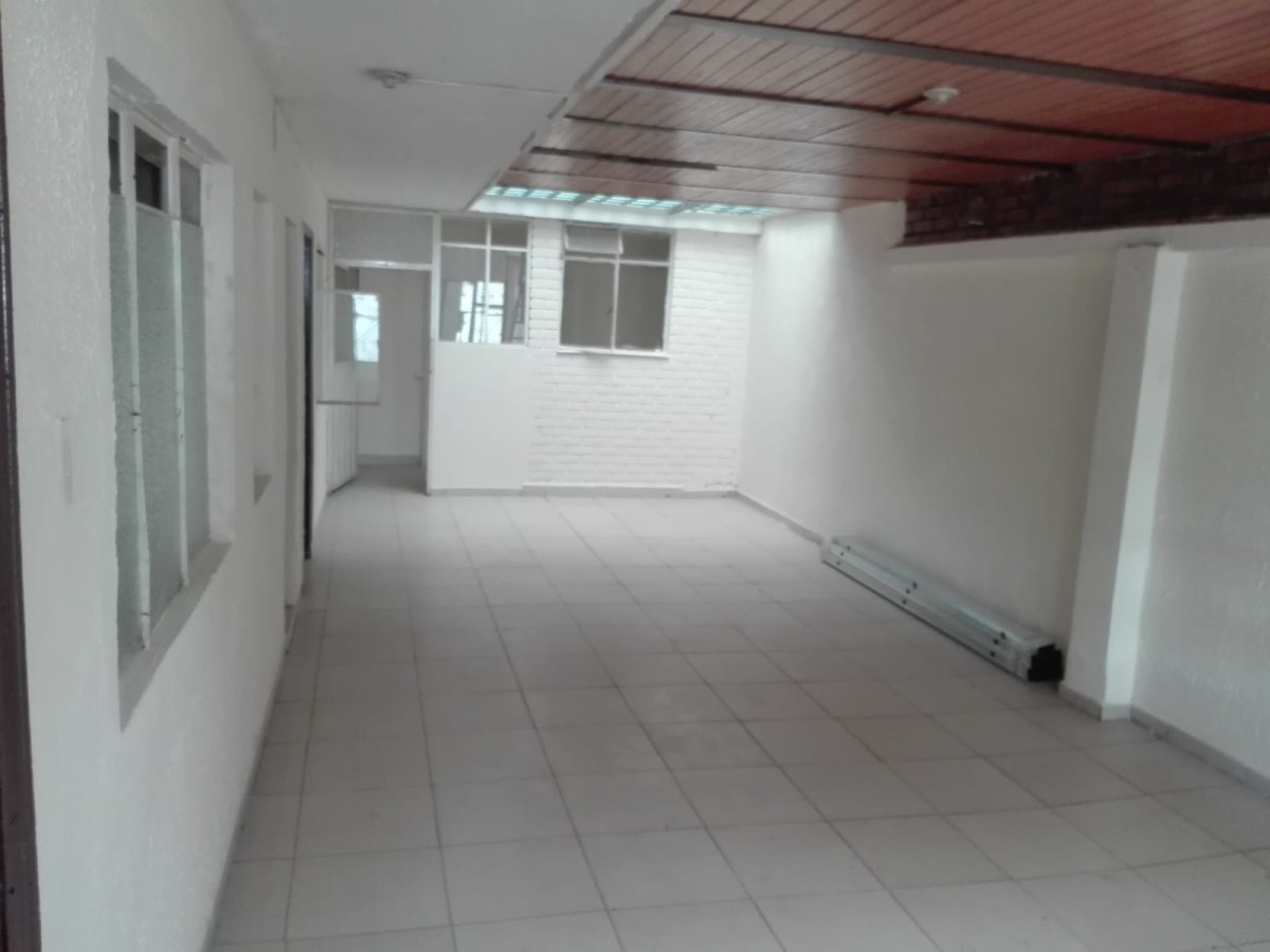 Casa en venta en Kennedy Central, Bogotá · foto 3 de 20