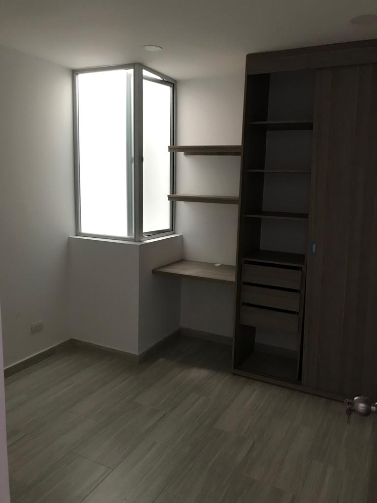 Casa en venta en Santa Isabel, Bogotá · foto 6 de 14