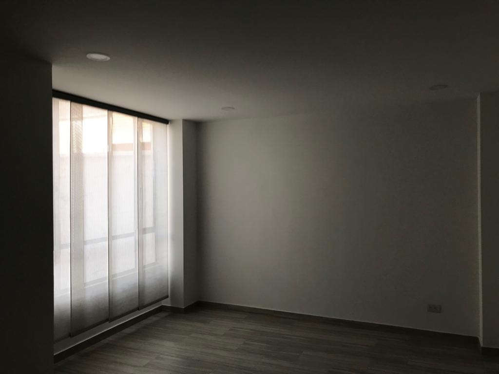 Casa en venta en Santa Isabel, Bogotá · foto 8 de 14