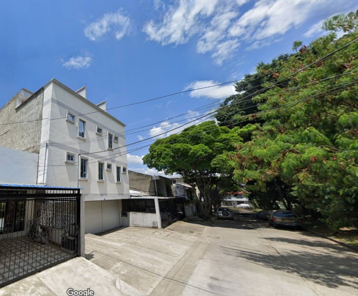 Studio for rent in El bosque, Cali