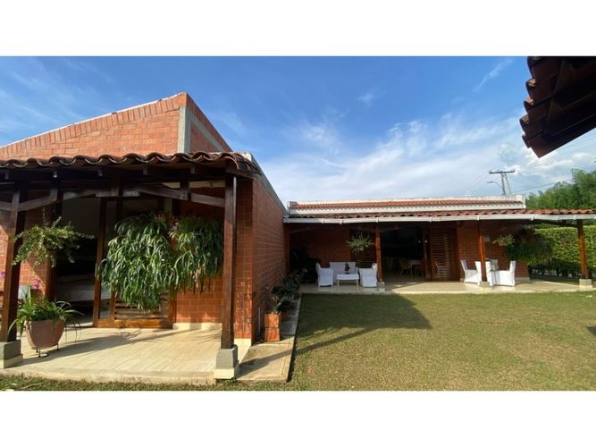 Casa de 3 alcobas en venta en Alfaguara, Jamundí, 722 m² · foto 13 de 24