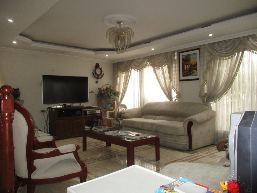 Casa en venta en Pontevedra, Bogotá · foto 6 de 20