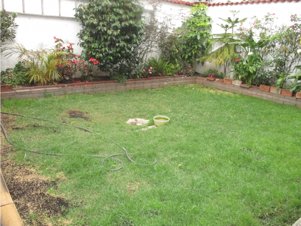 Casa en venta en Pontevedra, Bogotá · foto 8 de 20