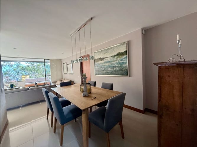 Apartamento de 3 alcobas en venta en El Tesoro, Medellín, 110 m² · foto 9 de 24