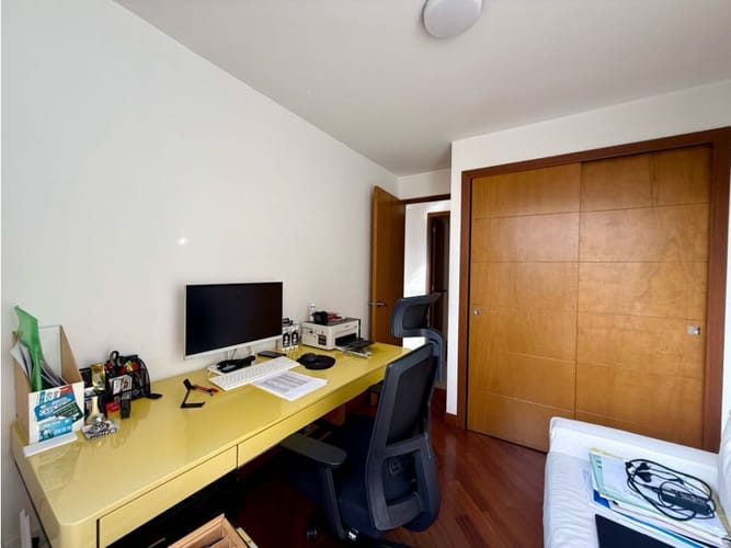 Apartamento de 3 alcobas en venta en El Tesoro, Medellín, 110 m² · foto 21 de 24