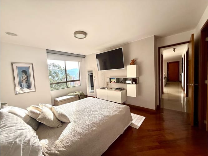 Apartamento de 3 alcobas en venta en El Tesoro, Medellín, 110 m² · foto 23 de 24