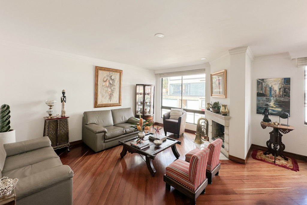 Apartamento en venta en Chicó Navarra, Bogotá · foto 3 de 23
