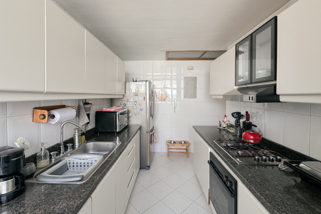 Apartamento en venta en Chicó Navarra, Bogotá · foto 6 de 23