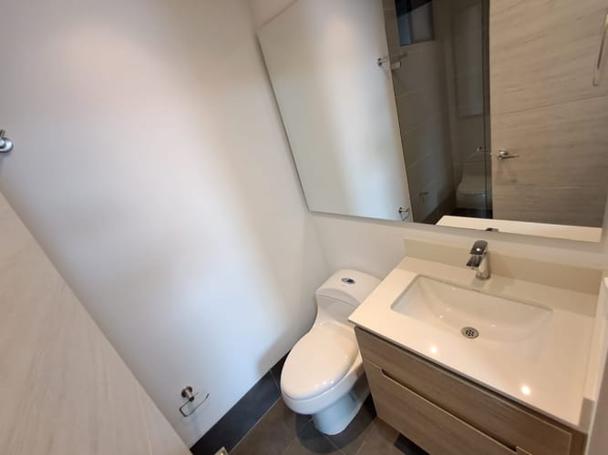 Apartamento de 2 alcobas en arriendo en Los Balsos, Medellín, 88 m² · foto 18 de 20