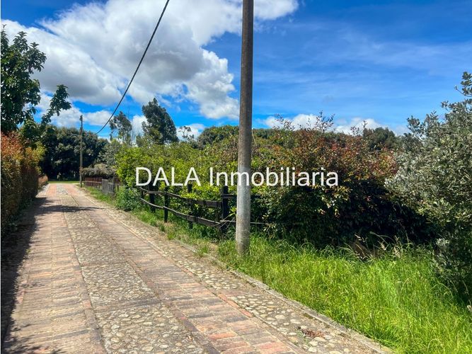 Lote en venta en Canelon, Cajicá · foto 4 de 5