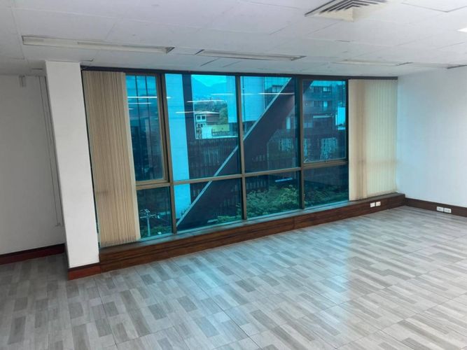 Oficina en arriendo en La Aguacatala, Medellín, 105 m² · foto 12 de 19