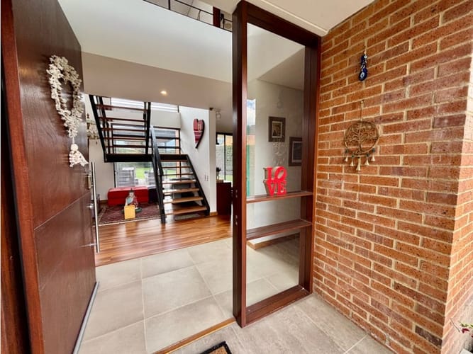 Casa de 3 alcobas en venta en Quisquiza, La Calera, 285 m² · foto 3 de 24