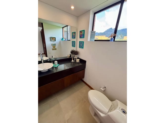 Casa de 3 alcobas en venta en Quisquiza, La Calera, 285 m² · foto 6 de 24