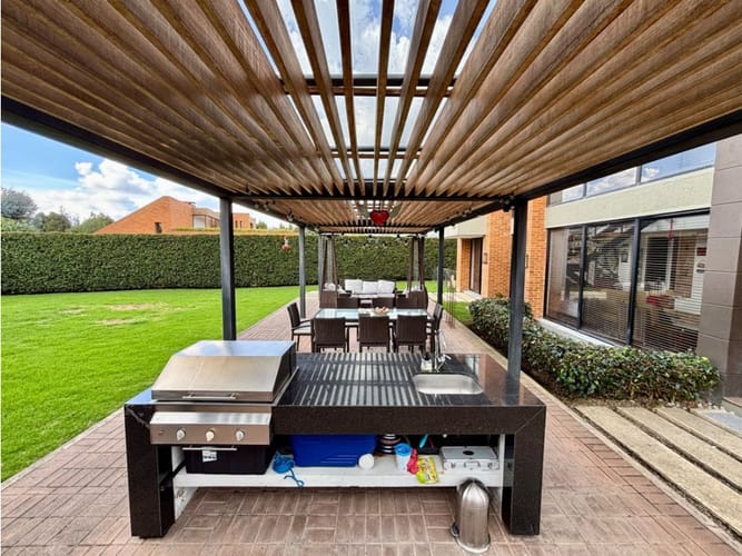 Casa de 3 alcobas en venta en Quisquiza, La Calera, 285 m² · foto 13 de 24