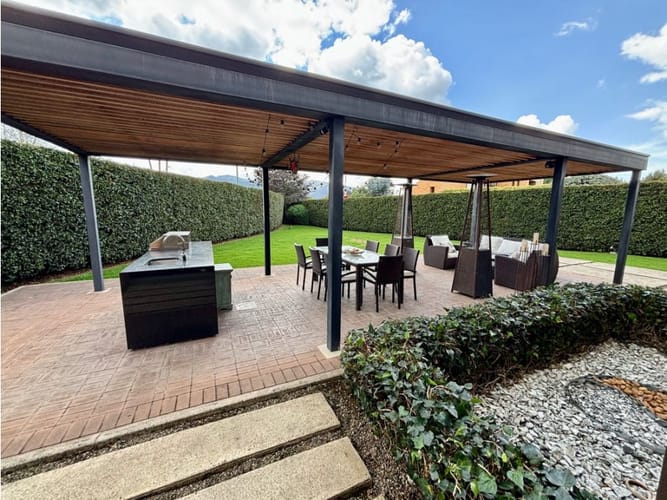 Casa de 3 alcobas en venta en Quisquiza, La Calera, 285 m² · foto 15 de 24