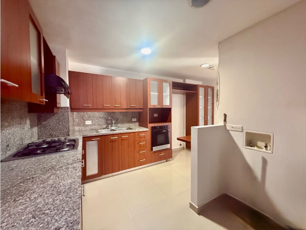 Apartamento en venta en Cumbres, Envigado · foto 10 de 24
