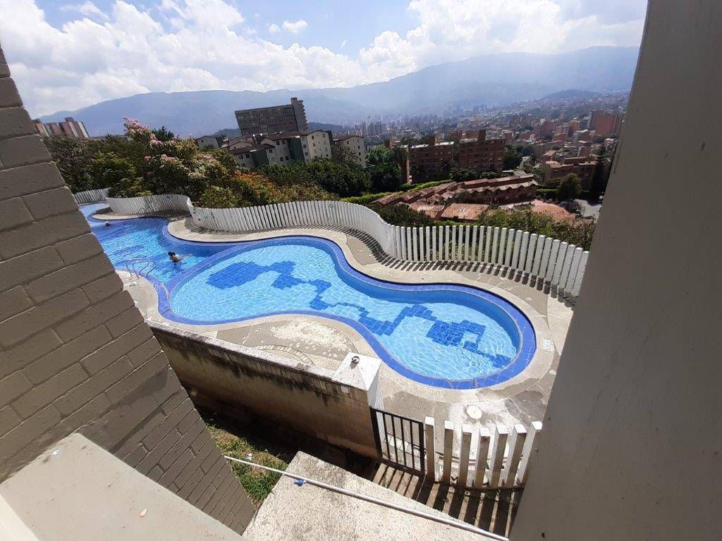 Apartamento en venta en Calasanz, Medellín · foto 7 de 7