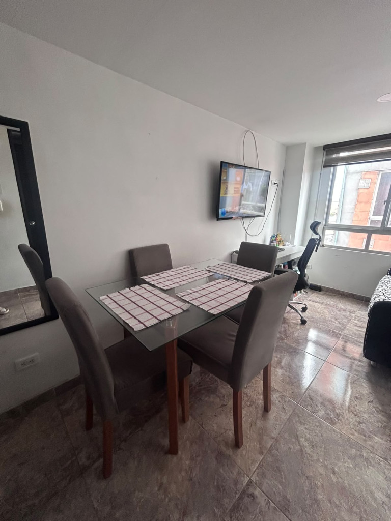 Apartamento en venta en Ingles, Bogotá · foto 3 de 15