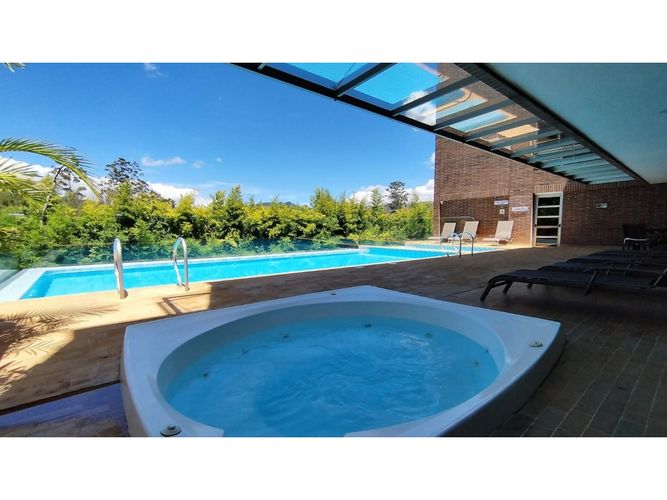 Apartaestudio en venta en Llano Grande, Medellín, 32 m² · foto 17 de 22
