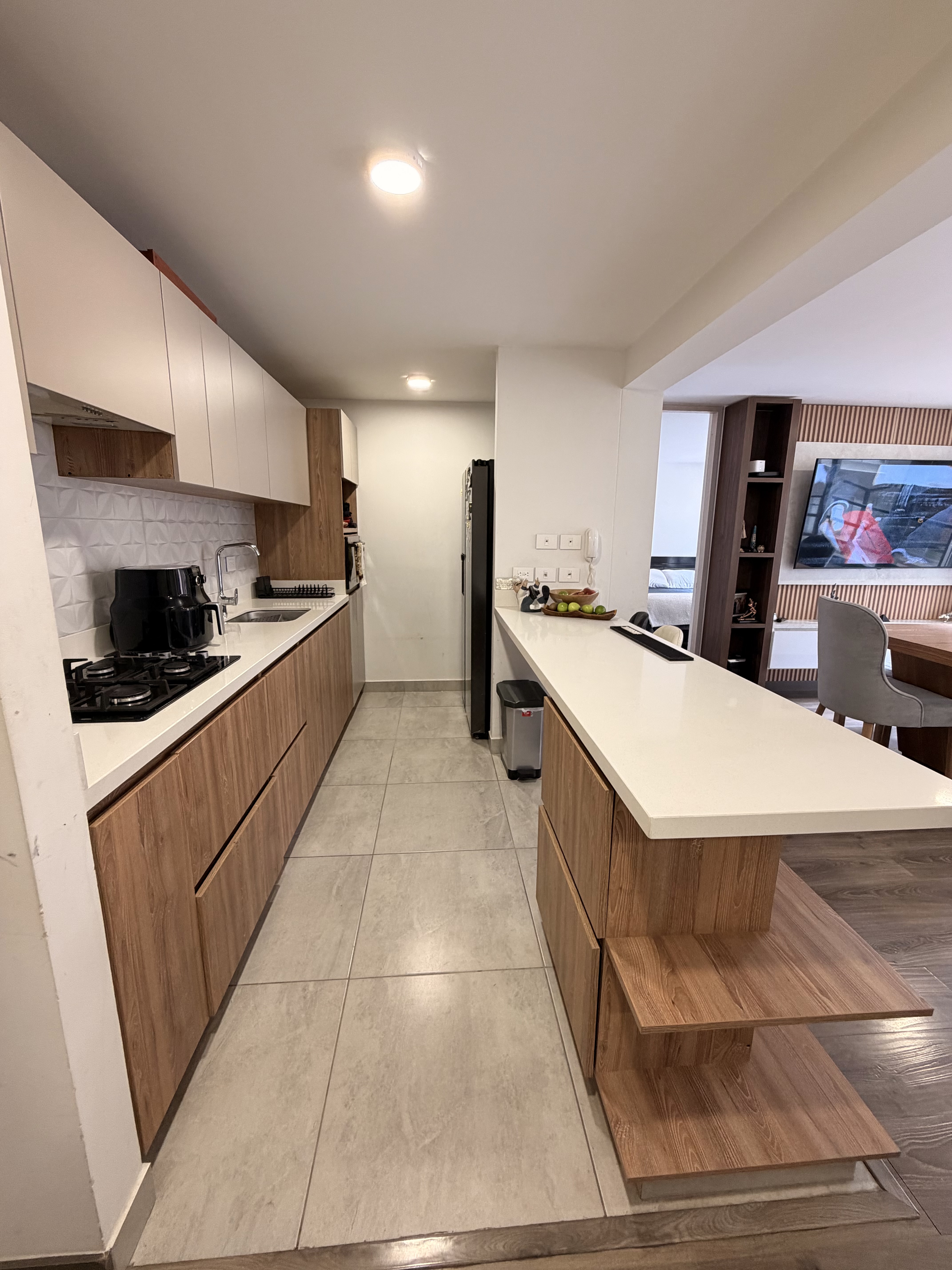 Apartamento en venta en La Felicidad, Bogotá · foto 5 de 16