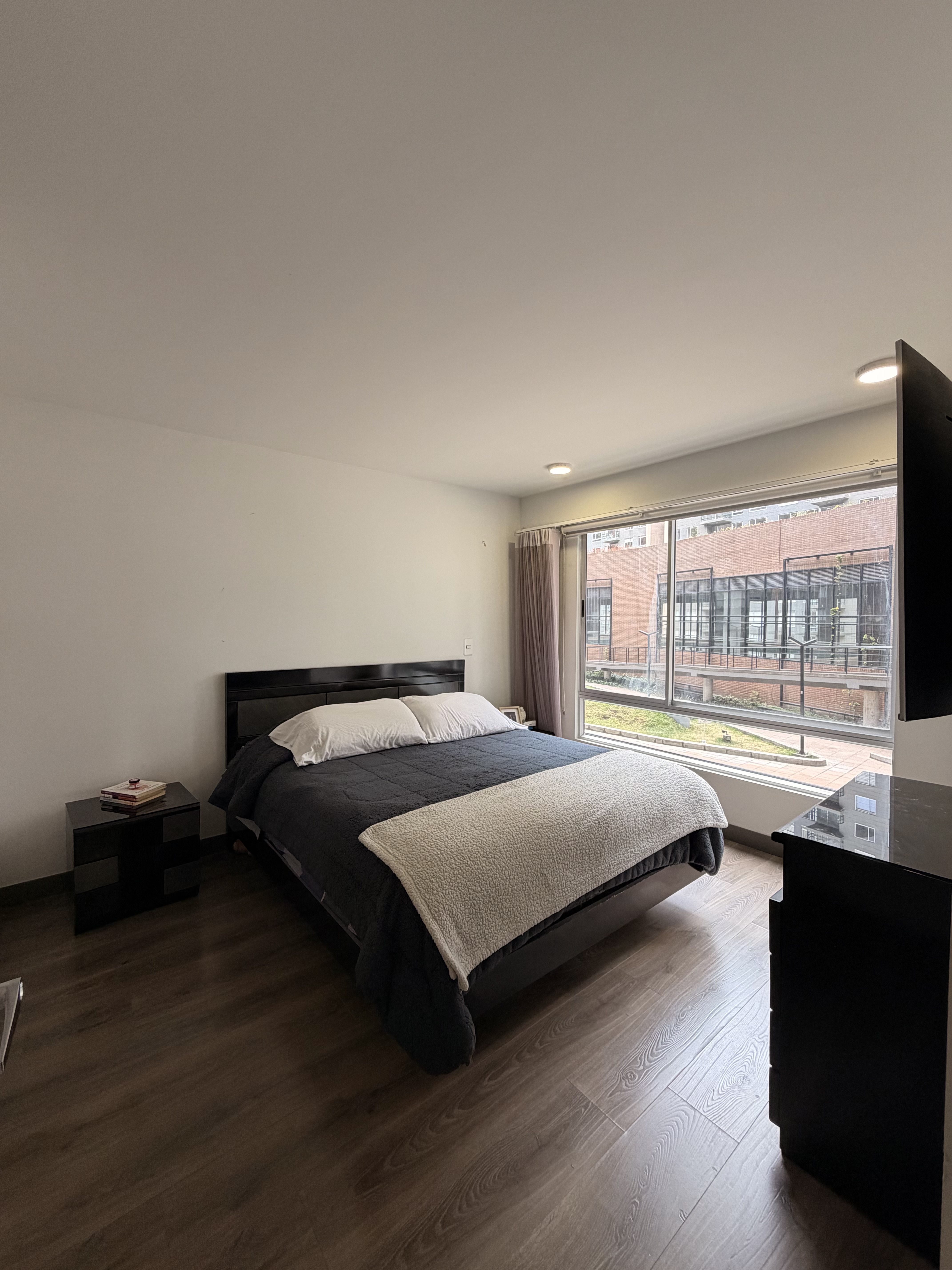 Apartamento en venta en La Felicidad, Bogotá · foto 7 de 16