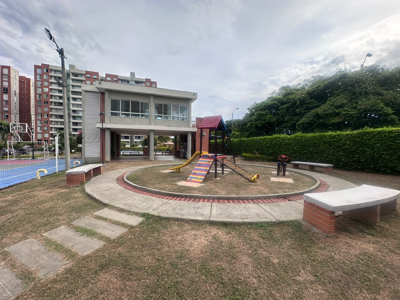 Apartamento en Arriendo en Valle del Lili, Cali
