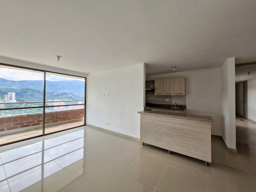 Apartment for rent in Las Lomitas, Sabaneta