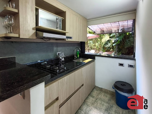Casa en arriendo en San Lucas, Medellín · foto 2 de 10