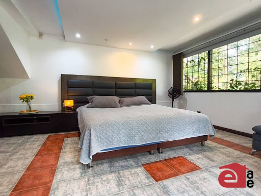 Casa en arriendo en San Lucas, Medellín · foto 5 de 10