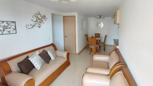 Apartamento de 3 alcobas en venta en El Trapiche, Sabaneta, 67 m² · foto 2 de 11