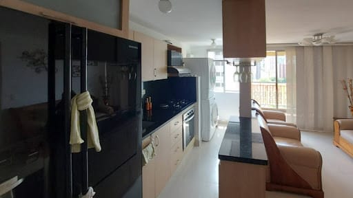Apartamento de 3 alcobas en venta en El Trapiche, Sabaneta, 67 m² · foto 3 de 11