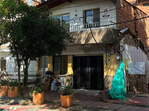 Casa de 13 alcobas en venta en La Magnolia, Envigado, 168 m² · foto 10 de 11