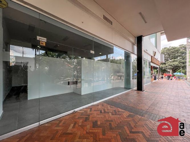 Local en arriendo en Perpetuo Socorro, Medellín, 135 m² · foto 10 de 11