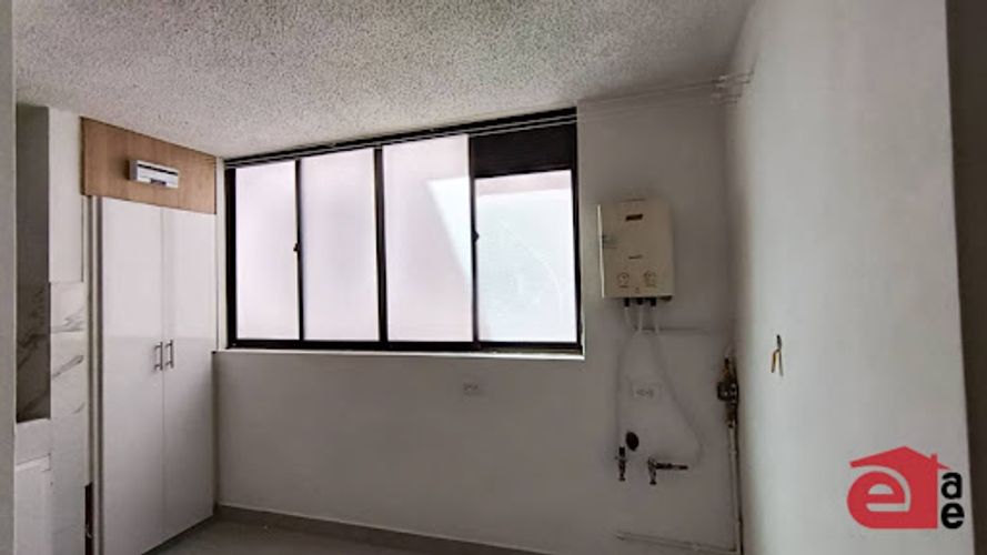 Apartamento de 4 alcobas en arriendo en Astorga, Medellín, 134 m² · foto 13 de 24