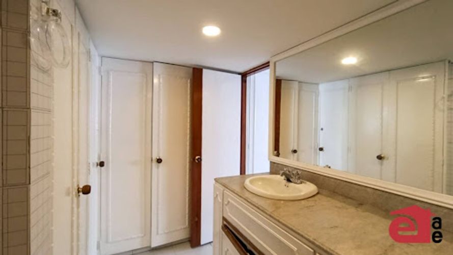 Apartamento de 4 alcobas en arriendo en Astorga, Medellín, 134 m² · foto 16 de 24