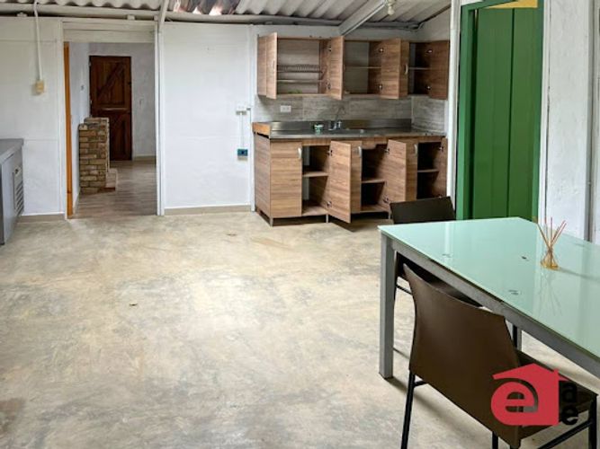Finca en venta en El Retiro, 5000 m² · foto 2 de 16