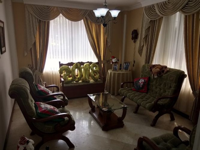 Casa de 4 alcobas en venta en Belen, Ibagué, 214 m² · foto 5 de 18