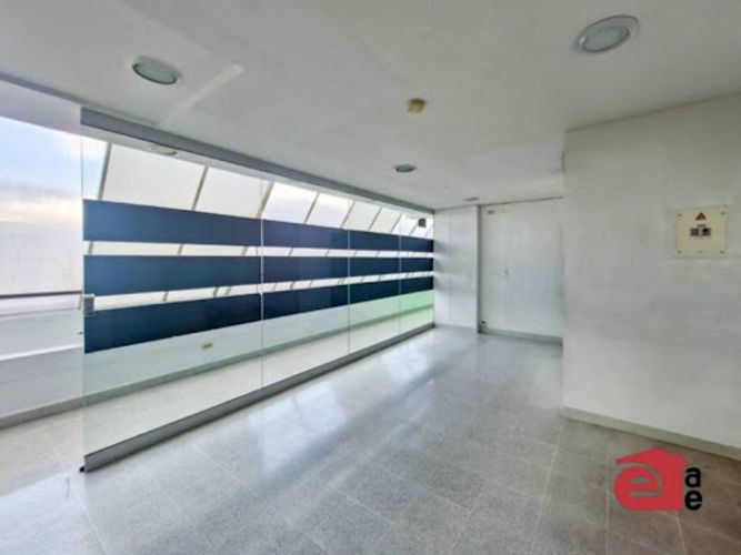 Oficina en arriendo en Zona Centro, Envigado, 17 m² · foto 3 de 5