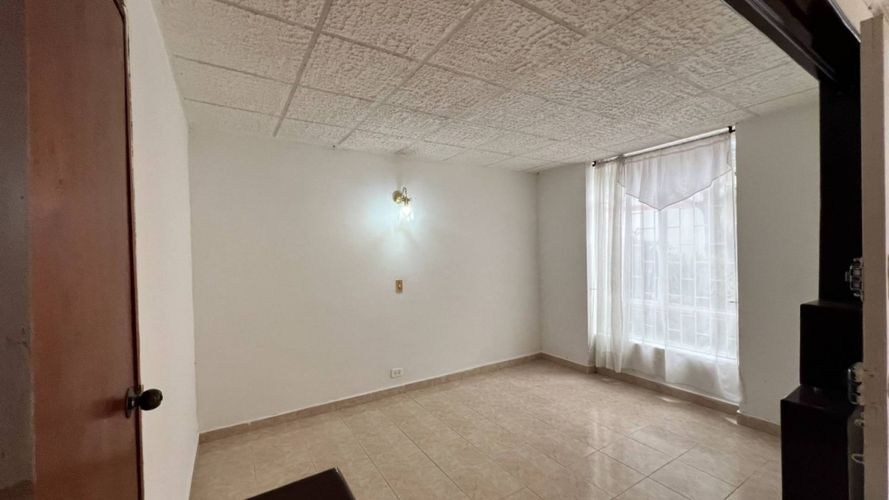 Casa de 4 alcobas en venta en Ub. Chicala, Ibagué, 54 m² · foto 10 de 24