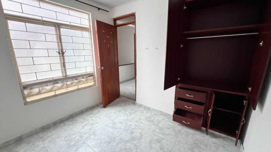 Casa de 4 alcobas en venta en Ub. Chicala, Ibagué, 54 m² · foto 12 de 24
